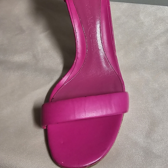ALEXANDER McQUEEN sz 37 BOBBY PINK, CALFSKIN LEATHER, ARC HEELED SANDAL - Picture 5 of 12